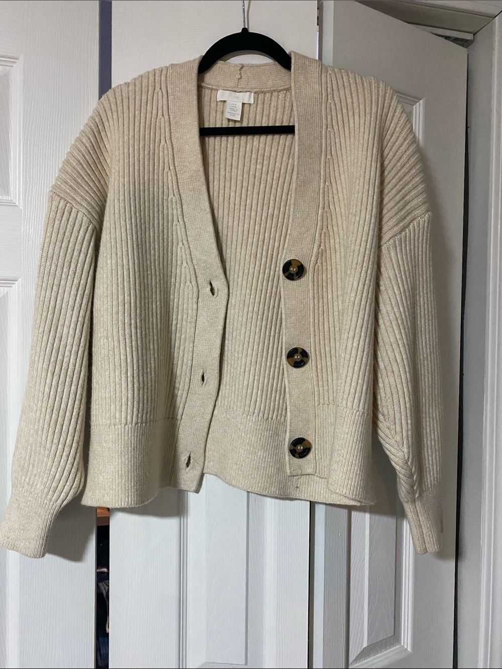 H&M Cream Ribbed V-Neck Button Cardigan